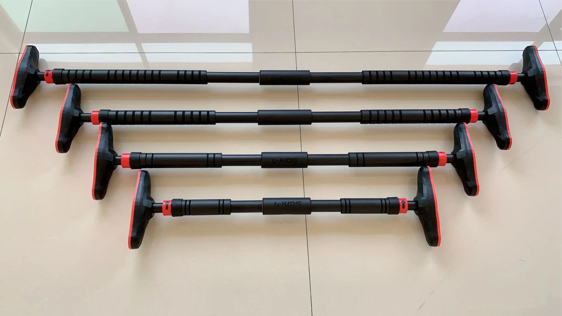 Große Türklimmzugstange aus Stahl – Verstellbare Trainingsstange für Zuhause, Klimmzüge & Sit-ups